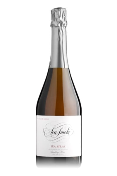 Sea Smoke Spray Estate Blanc de Noirs 750ml (1 of 3)