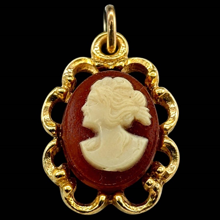 14K GOLD PENDANT HARDSTONE CAMEO 1.3 G (1 of 4)