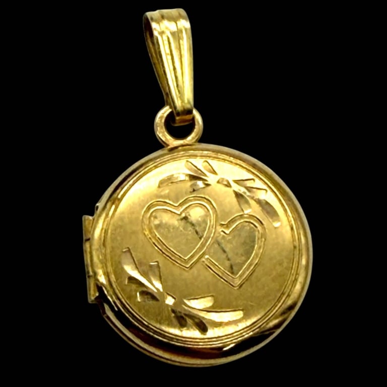 VINTAGE 10K GOLD DOUBLE HEART MINI LOCKET (1 of 4)
