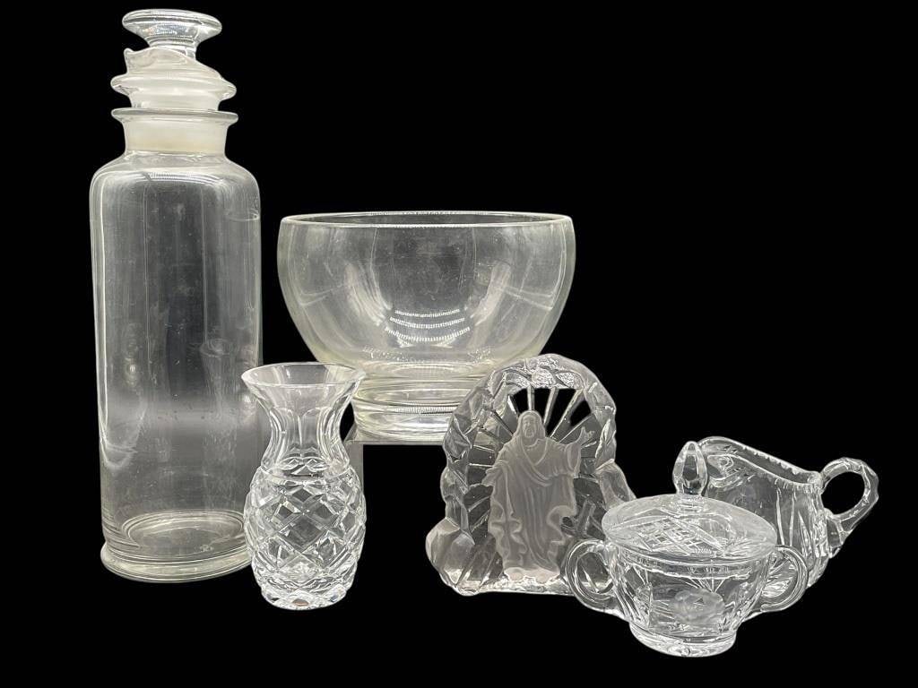 MIXED CLEAR GLASS & CRYSTAL DECORATIVE GROUP (1 of 6)