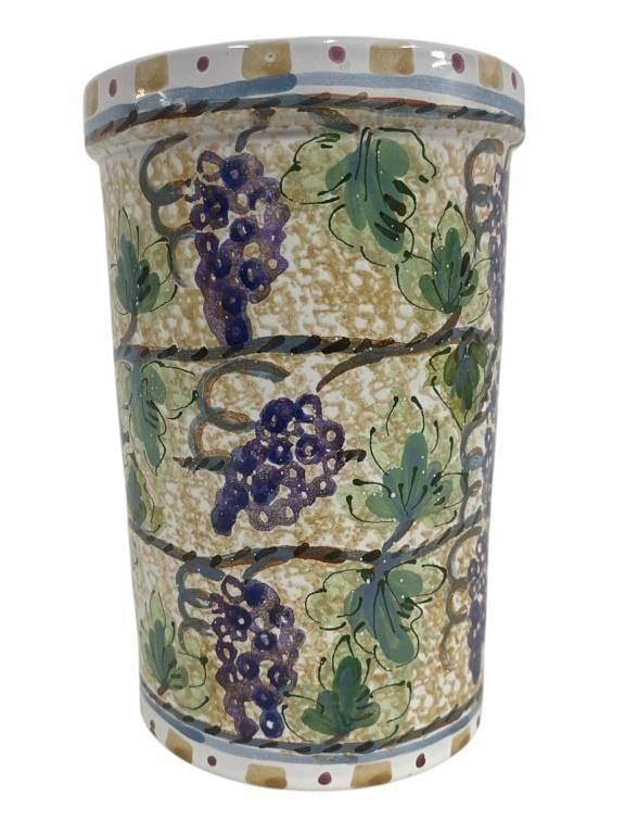 HANDCRAFTED POTTERY CACHEPOT 7.5": BASE WITH ORIGINAL STICKER. A LOVELY ADDITION TO TUSCAN OR COUNTRY-INSPIRED INTERIORS. | - GOOD PREOWNED CONDITION | - MS 051625 | - HEIGHT 7.5" x 5"