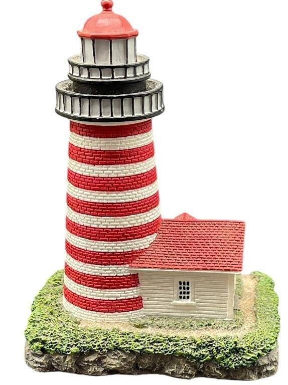 LIGHTHOUSE FIGURINES (1 of 3)