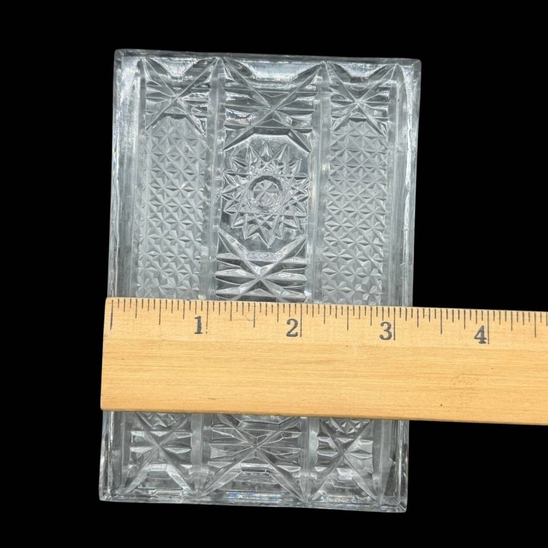 CUT CRYSTAL RECTANGULAR LIDDED TRINKET BOX 4.75" - 5