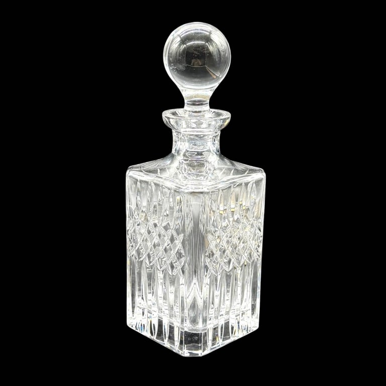 WEDGWOOD CRYSTAL SQUARE DECANTER 10.5" (1 of 5)