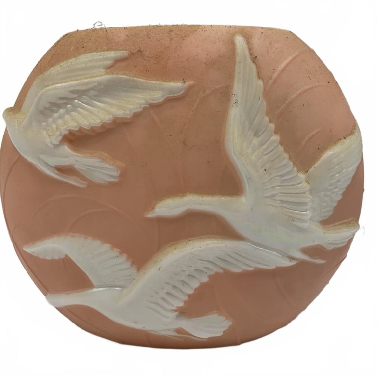 Hull Art Pottery Wild Duck Planter 9" (1 of 3)