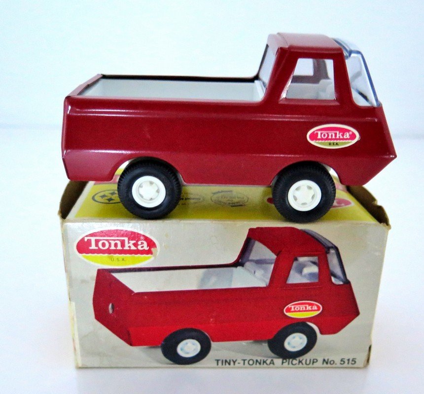 Tiny-Tonka Pickup No. 515 with Original Box – Glossy: Tiny-Tonka Pickup No. 515 with Original Box – Glossy Red with Dual Stickers – Near Mint – Not Played with – Box shows minimal wear – Pressed Steel – Box Measures 4 ¾” Long x 2 ½” Tal