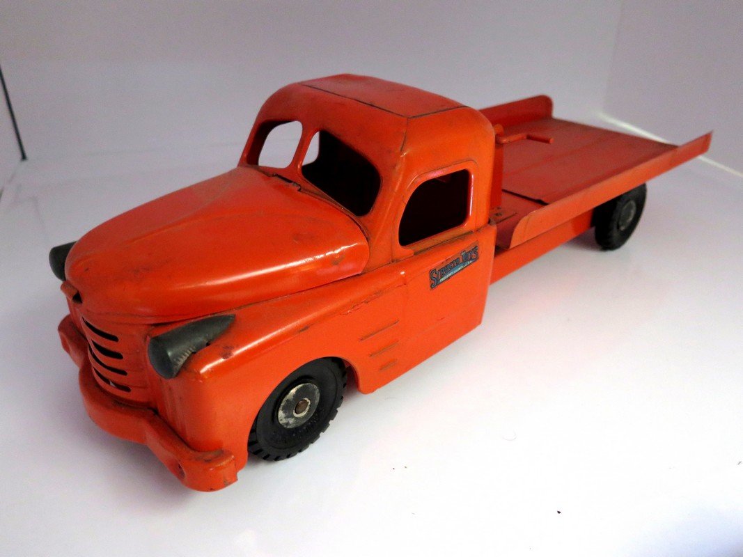 structo flatbed truck