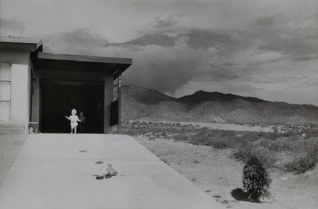 WINOGRAND, Garry. "Albuquerque, New Mexico" 1957 (1 of 4)