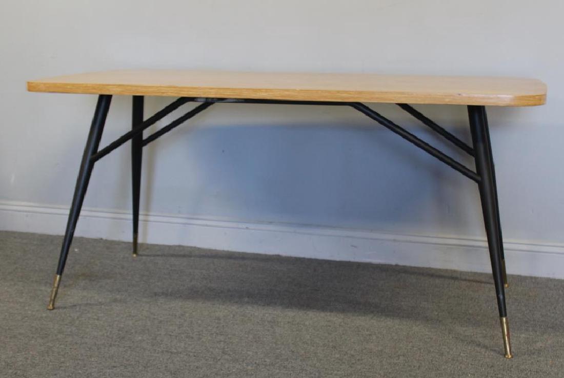 Midcentury Italian Modern Dining Table. (1 of 4)
