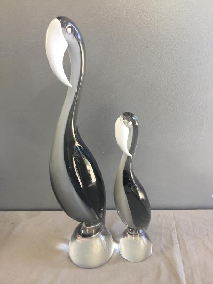 Midcentury Pair of Elio Raffaeli Murano Storks.: Murano bird sculptures with Murano, Made in Italy Lablels to each. From a Westchester, NY estate. - Dimensions: 19" h and 13" h.