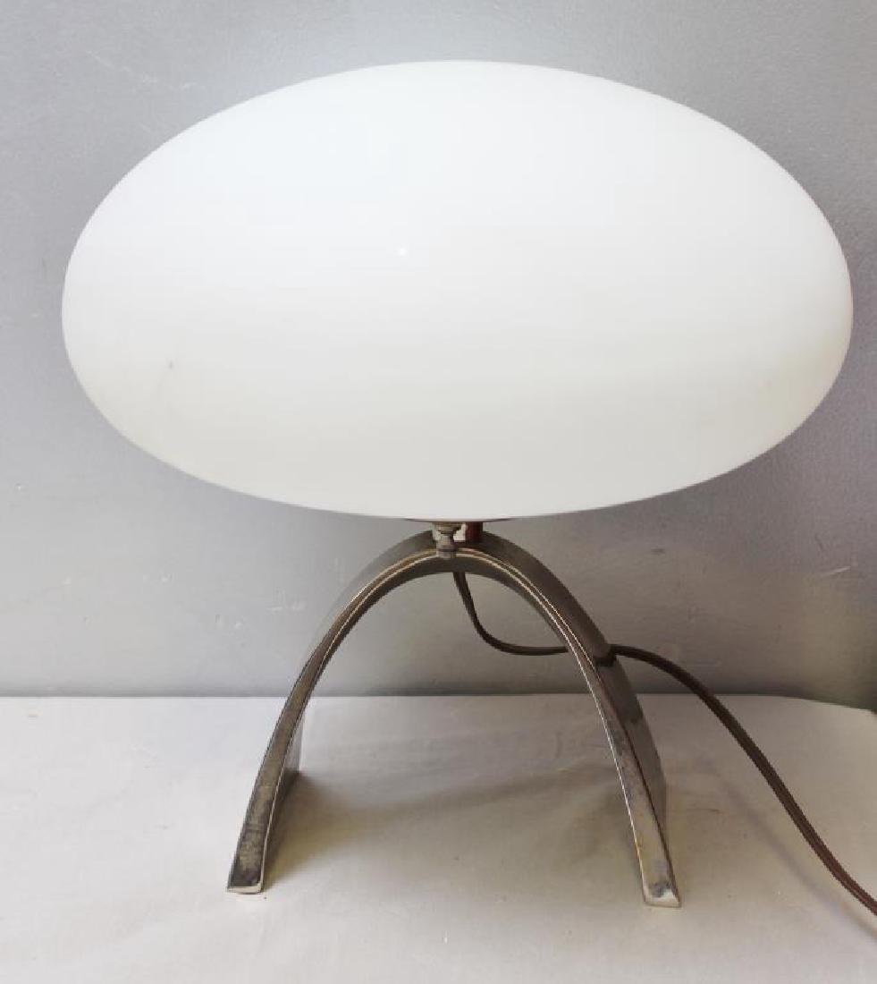 Midcentury Laurel Mushroom Lamp. (1 of 3)