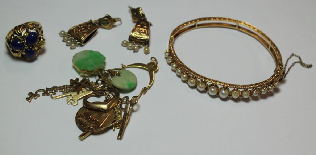 JEWELRY. Antique and Vintage Jewelry Grouping. (1 of 7)