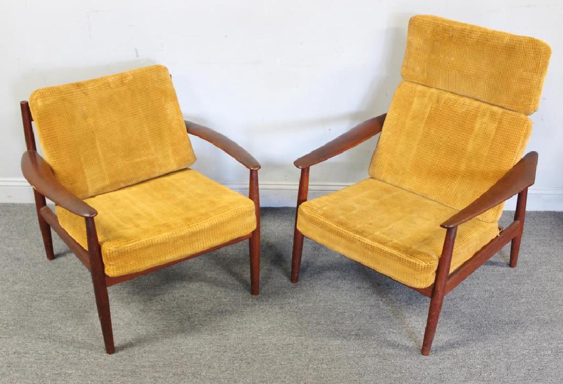 Midcentury. Danish Lounge Chairs Inc Arne Vodder. (1 of 11)