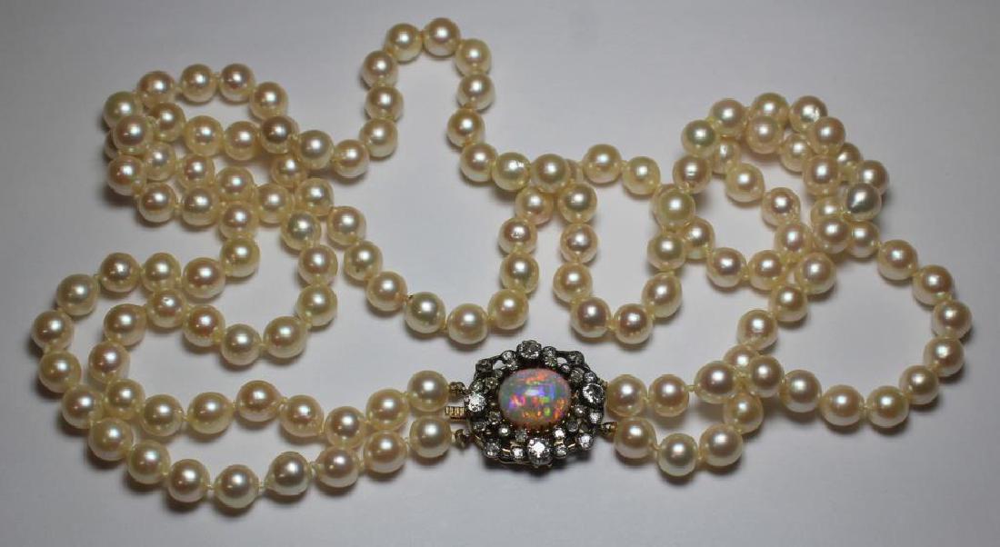 JEWELRY. Double Strand Pearl Necklace with an Opal (1 of 6)
