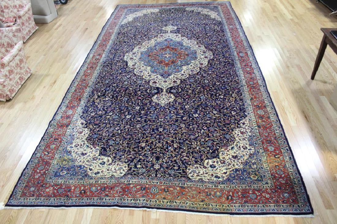 Large and Impressive Finely Woven Antique Carpet . (1 of 7)