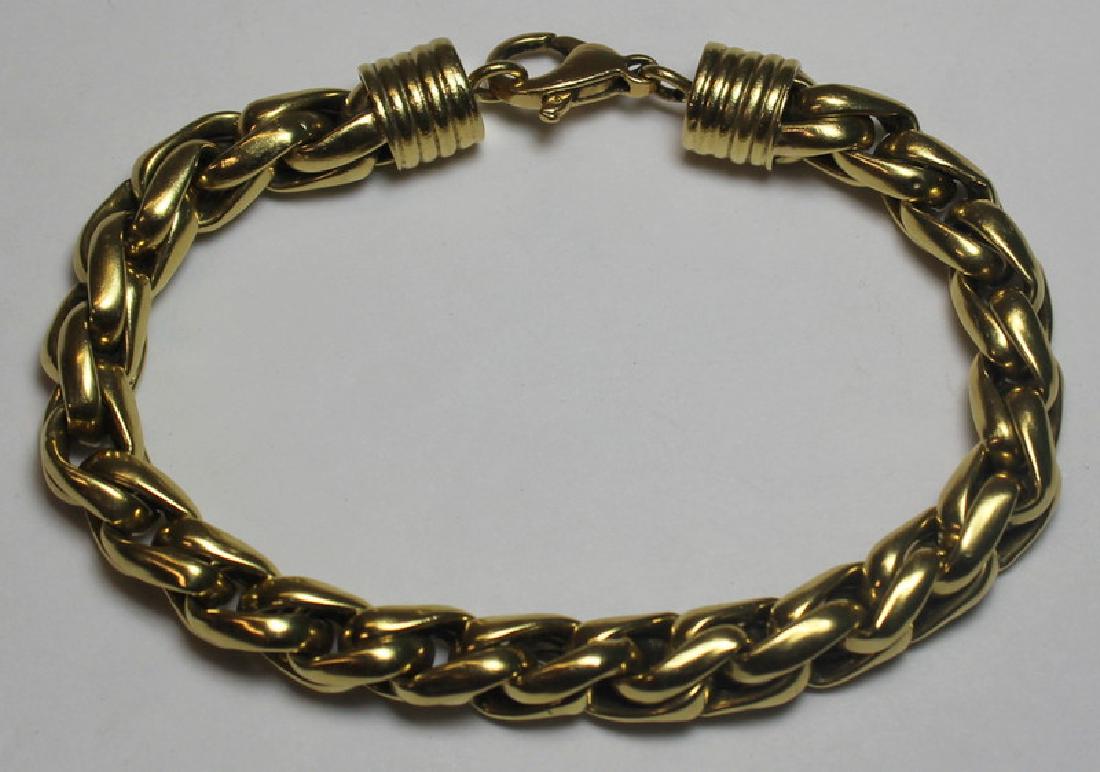 JEWELRY. 18kt Gold Link Bracelet. (1 of 6)