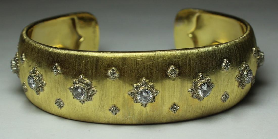 JEWELRY. Buccellati 18kt Gold and Diamond Cuff (1 of 4)