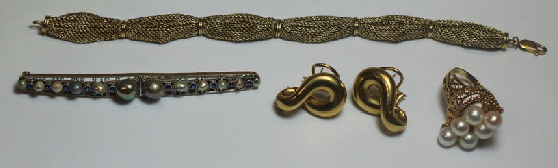 JEWELRY. Assorted Gold Jewelry Grouping. (1 of 9)