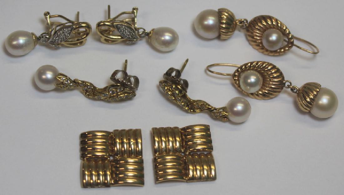 JEWELRY. Pearl, Diamond, and Gold Jewelry Grouping (1 of 5)