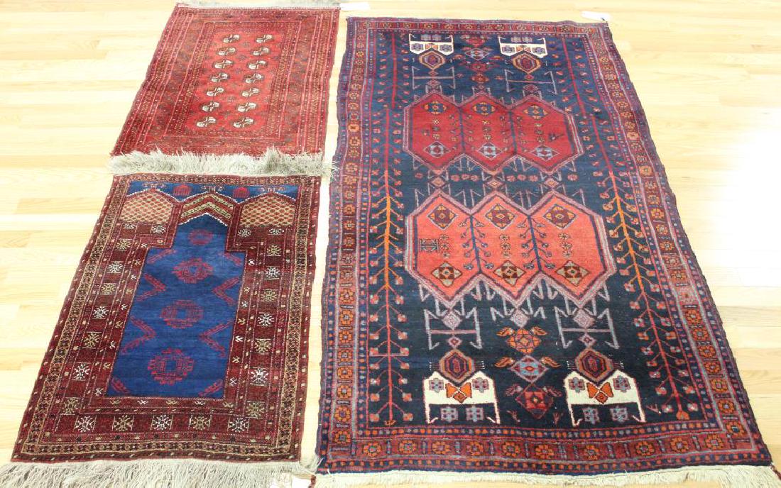 3 Vintage and Finely Hand Woven Area Carpets. (1 of 10)