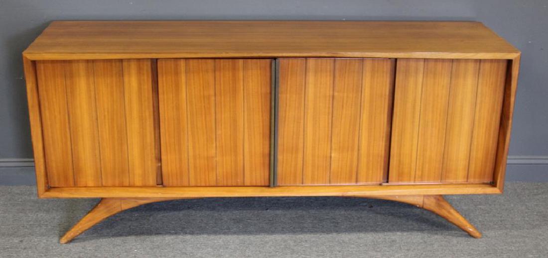 MIDCENTURY. Vladimir Kagan ,Grosfeld House (1 of 7)