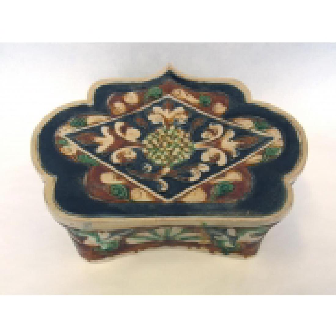 Sancai Ruyi-form Ceramic Pillow. (1 of 10)