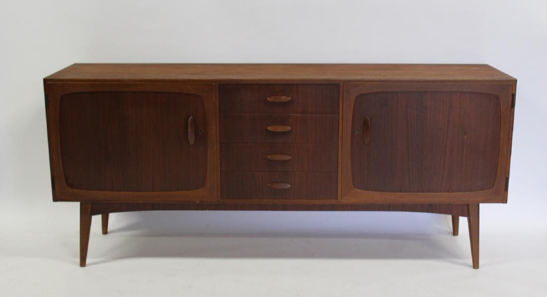 MIDCENTURY. 2 Tone Teak Cabinet with 2 Doors and: 3 Drawers. Marked 3 Men. From the estate of a well known midcentury builder from Pound Ridge NY. - Dimensions: 73" x 17.75" x 31.75"H