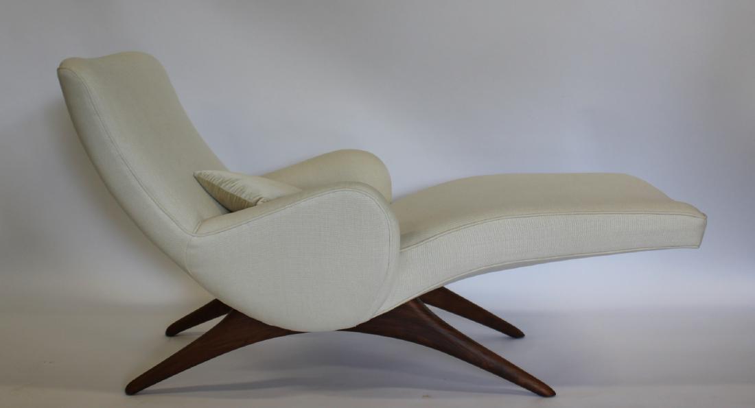 VLADAMIR KAGAN. Contour Upholstered Chaise: Great looking chaise from a stately Greenwich CT home. - Dimensions: 57" x 26.5" x 32"h