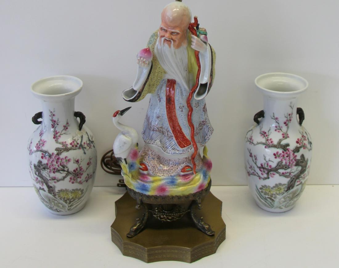 Pair Of Chinese Porcelain Enamel Decorated Vases (1 of 12)