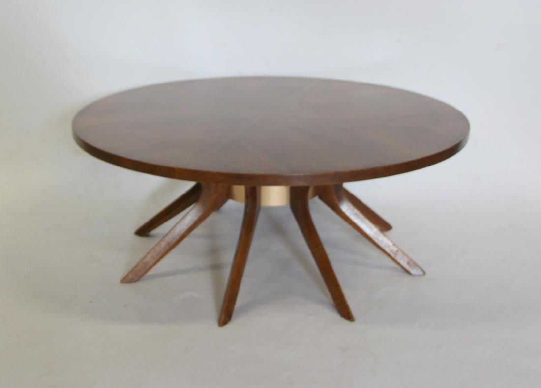 Midcentury Broyhill Coffee Table . (1 of 4)