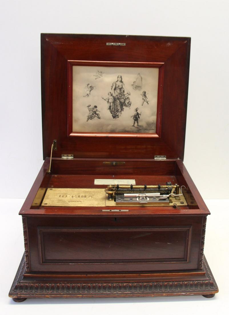 Regina Antique Mahogany Table Top Music Box (1 of 11)