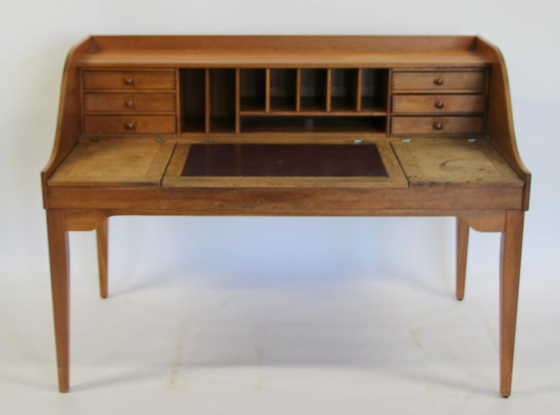Possibly Thomas Moser Shaker Style Desk (1 of 8)