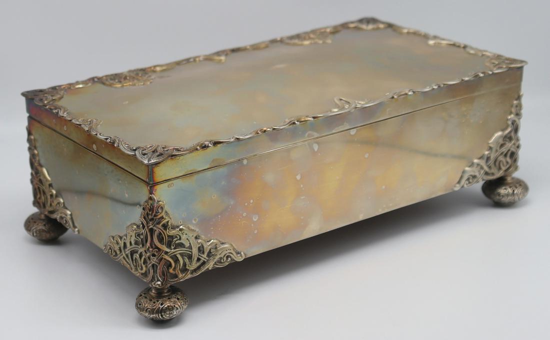 SILVER. Goldsmiths, Silversmiths & Co. Ltd. Silver (1 of 14)