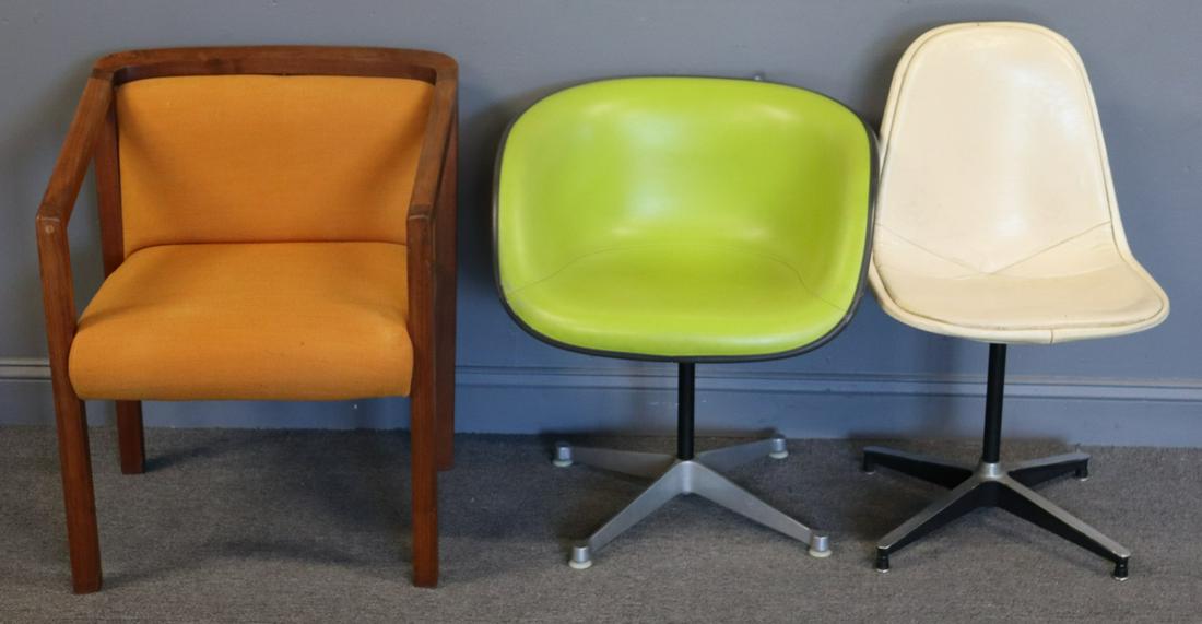 Midcentury Lot Of 3 Chairs. (1 of 6)