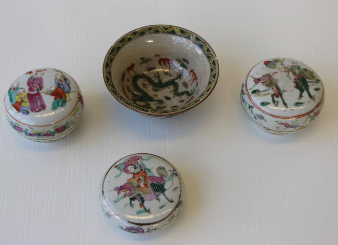 Antique Chinese Porcelain Cabinet Items. (1 of 14)