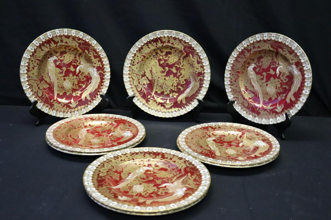 Set Of 9 Royal Crown Derby Dinner Plates (1 of 8)