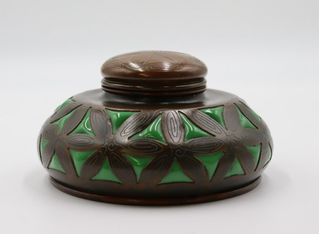Tiffany Studios Blown Out Inkwell #849 (1 of 10)