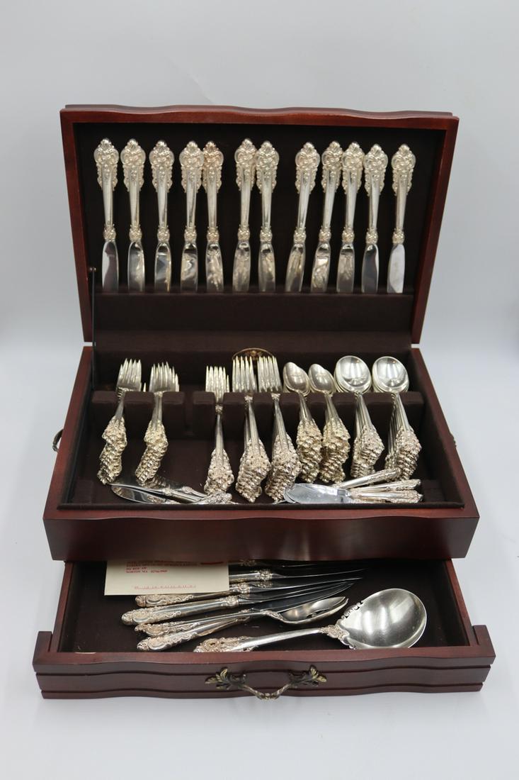 STERLING. Wallace Grand Baroque Flatware Set. (1 of 7)