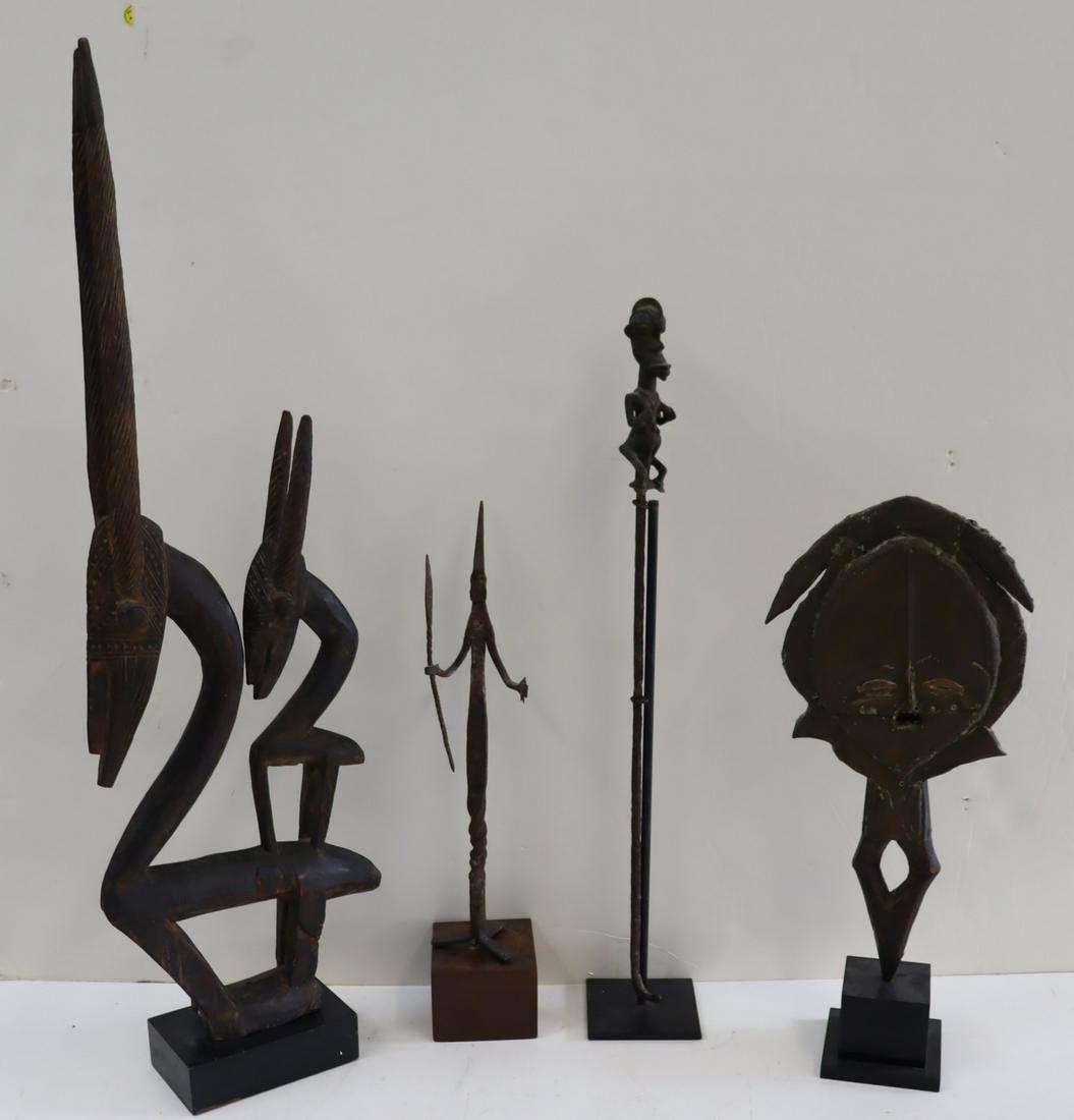 4 Antique African Carvings / Sculptures . (1 of 12)