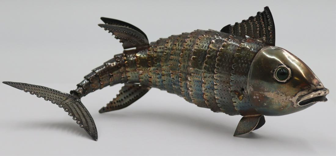 STERLING. Peruvian Sterling Articulated Fish. (1 of 11)