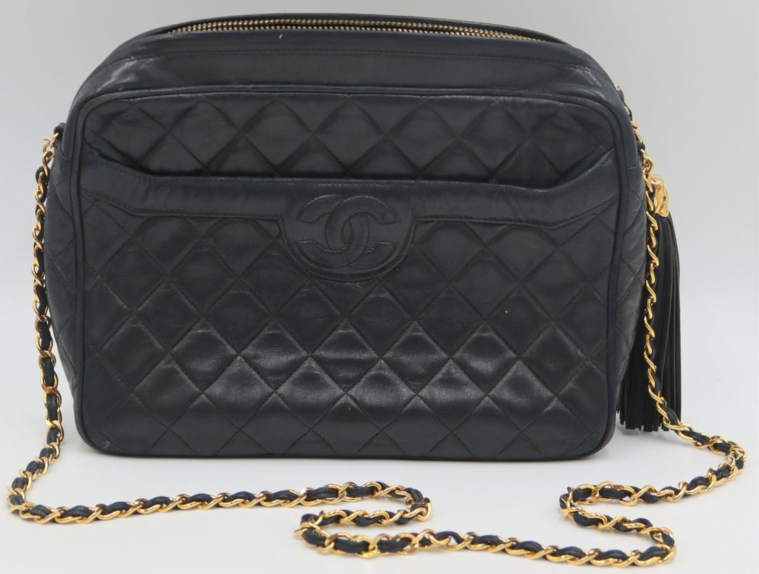 COUTURE. Vintage Chanel Quilted Shoulder Bag. (1 of 10)
