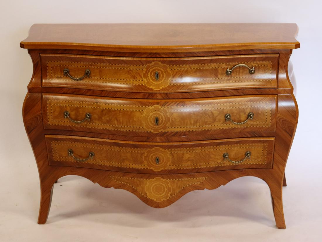 Vintage And Fine Quality Inlaid Italian  Commode. (1 of 9)