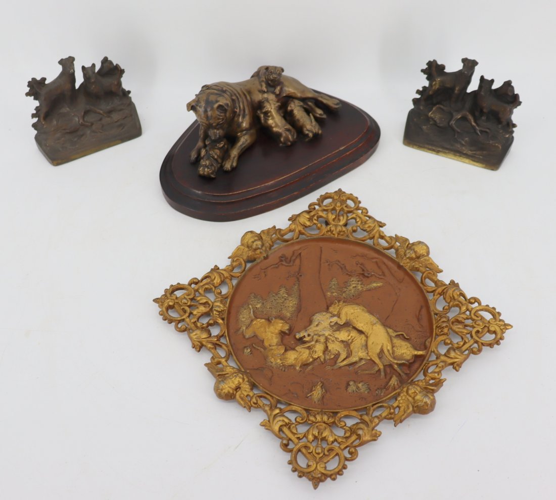 Lot Of 3 Vintage Dog Related Collectibles . (1 of 6)