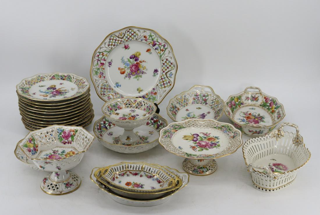 Large Dresden ,Schulmann German Reticulated (1 of 8)