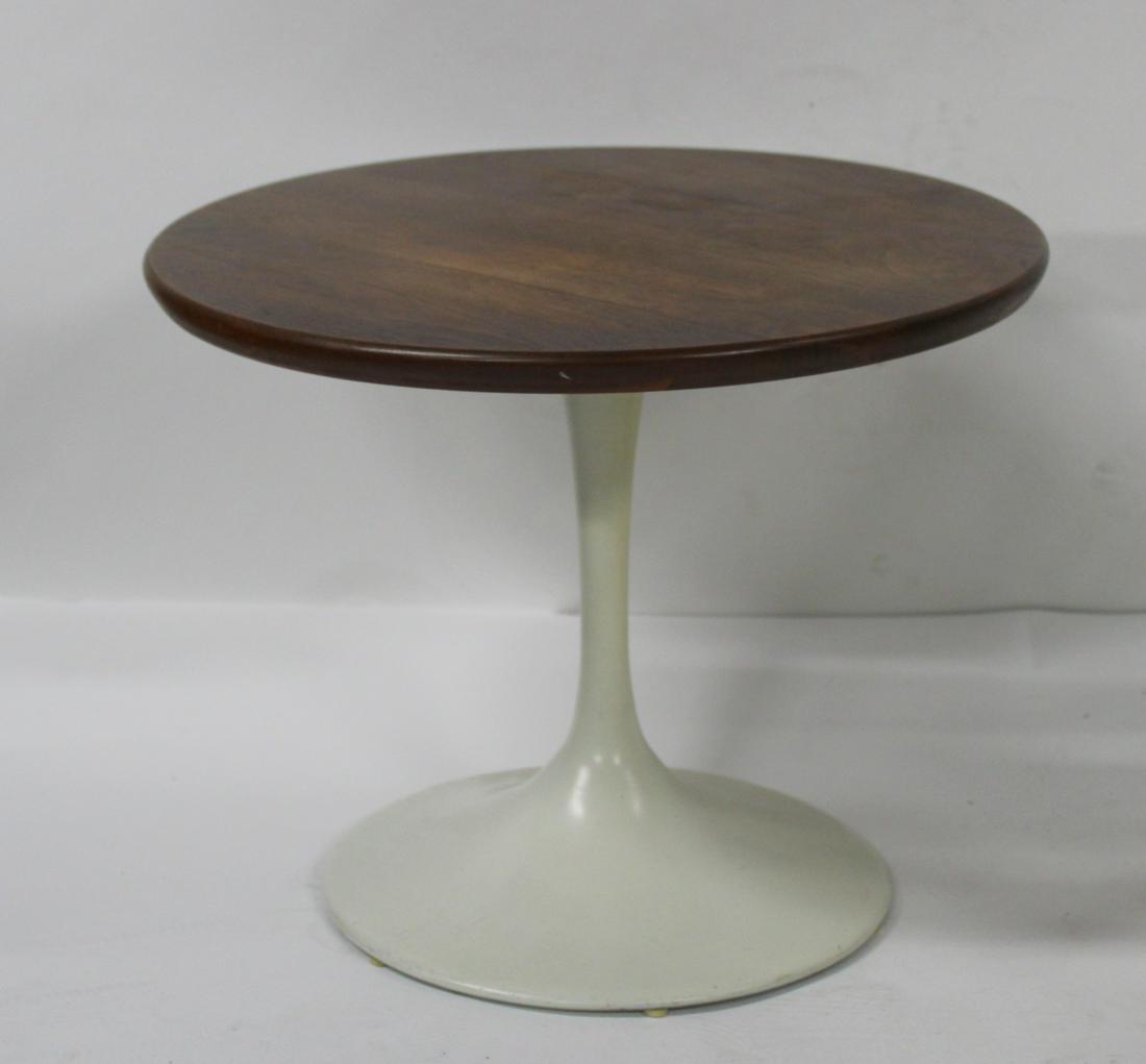 Knoll, Eero Saarinen Wood Top Table.: From a Millwood NY estate. - Dimensions: 14.5" h x 18" dia