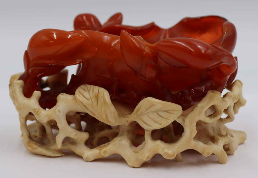 Large Carved Amber Water Coupe. (1 of 18)