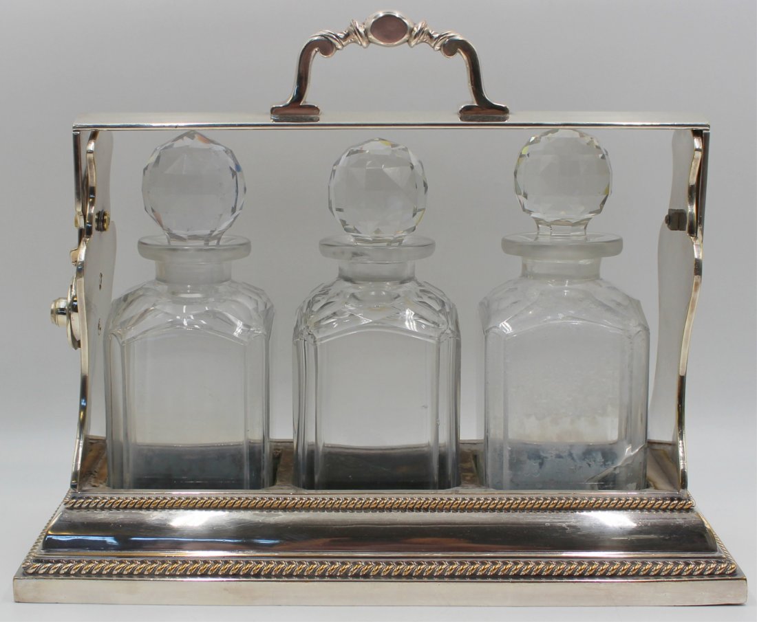 SILVERPLATE. English Silver Plated Tantalus Set. (1 of 15)