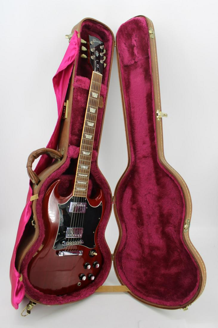 1999 Gibson S G Cherry Red Guitar In Hardcase (1 of 9)
