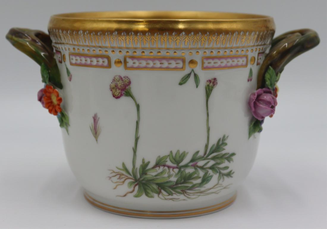 Royal Copenhagen Flora Danica Cache Pot. (1 of 16)