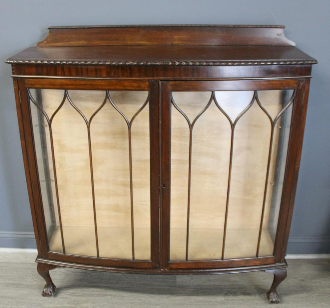 Antique Mahogany 2 Door Bookcase. (1 of 6)